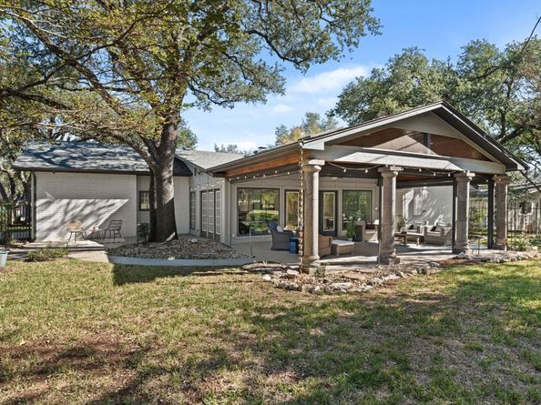 9109 Balcones Club DR, Austin TX 78750