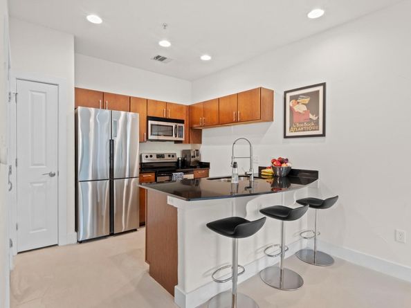 1807 Poquito ST 30, Austin TX 78702