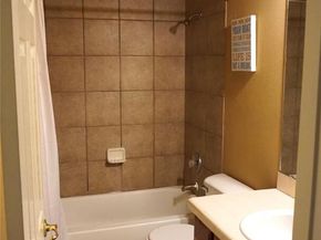 1110 Juniper ST, Austin TX 78702