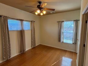 1110 Juniper ST, Austin TX 78702