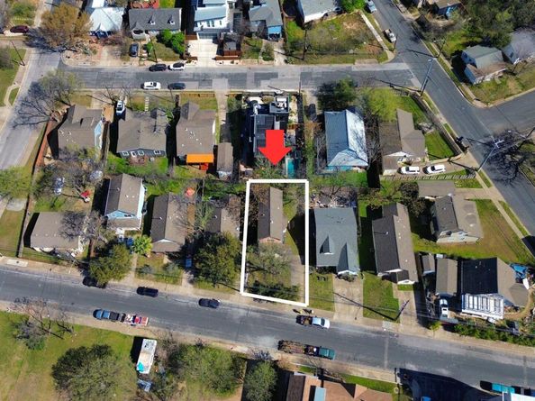1110 Juniper ST, Austin TX 78702