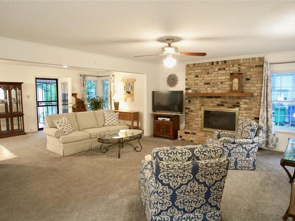 2401 Ware RD, Austin TX 78741