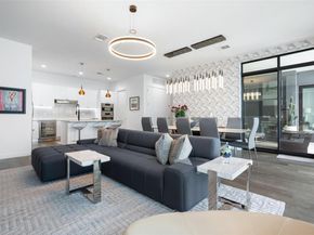 800 Embassy DR 605, Austin TX 78702