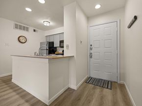 8888 Tallwood DR 2111, Austin TX 78759