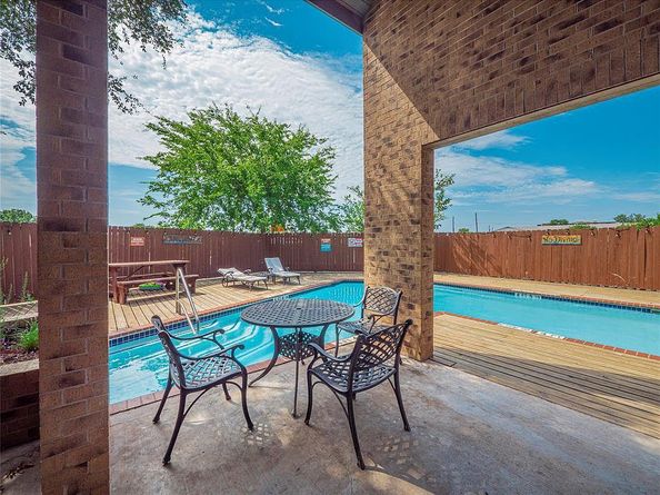 8888 Tallwood DR 2111, Austin TX 78759