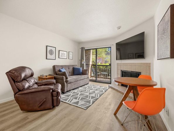 8888 Tallwood DR 2111, Austin TX 78759