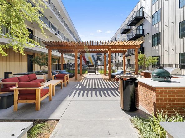 4315 S Congress Ave 327, Austin TX 78745