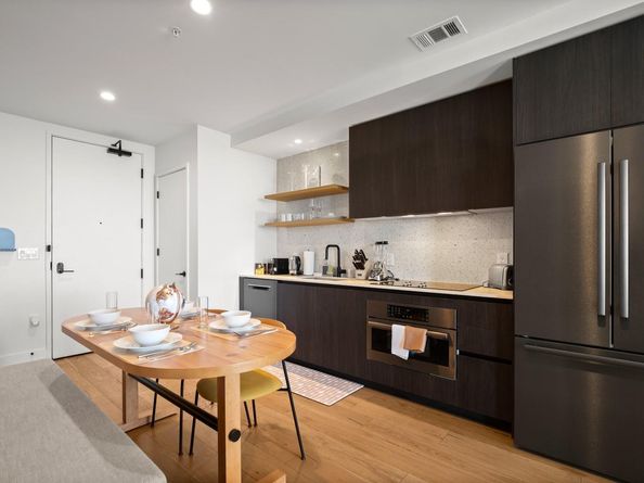 48 East Ave 2707, Austin TX 78701