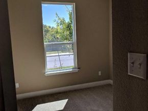 2471 Sunrise RD 8, Round Rock TX 78664