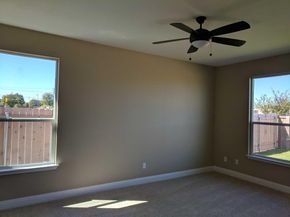 2471 Sunrise RD 8, Round Rock TX 78664
