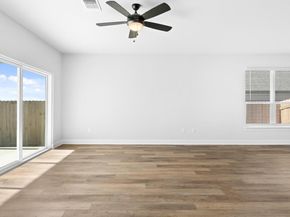 9317 Gladsome PATH, Manor TX 78653