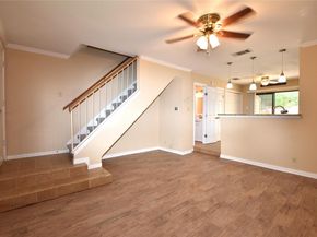 11404 Walnut Ridge DR 14, Austin TX 78753