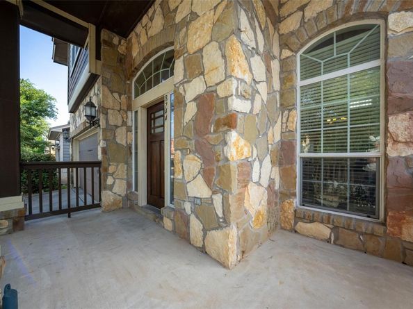 8744 Blackvireo DR, Austin TX 78729