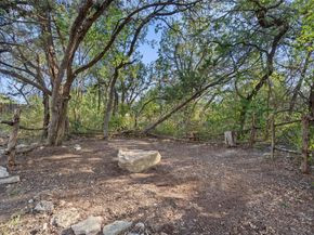 9602 Claxton DR, Austin TX 78736