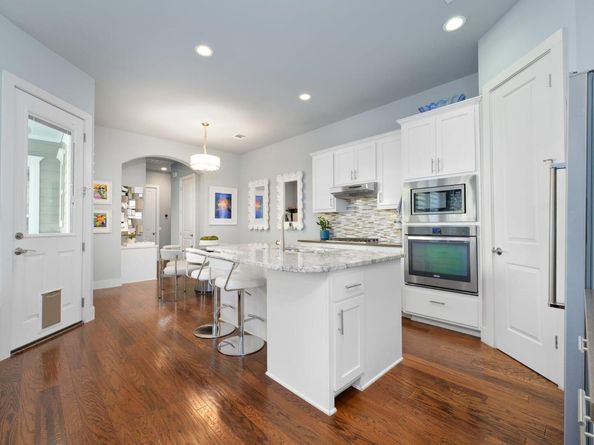 1004 E 13th ST A, Austin TX 78702