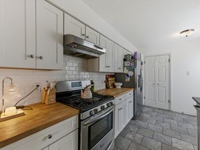 2614 Jefferson ST B, Austin TX 78703