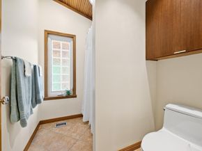 2621 W 49th ST, Austin TX 78731