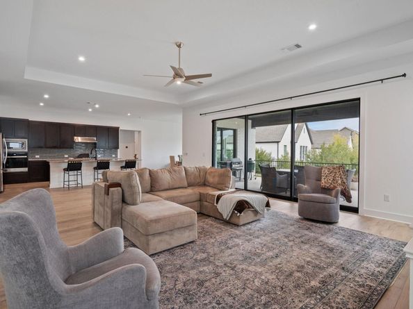 616 Hallwood DR, Liberty Hill TX 78642