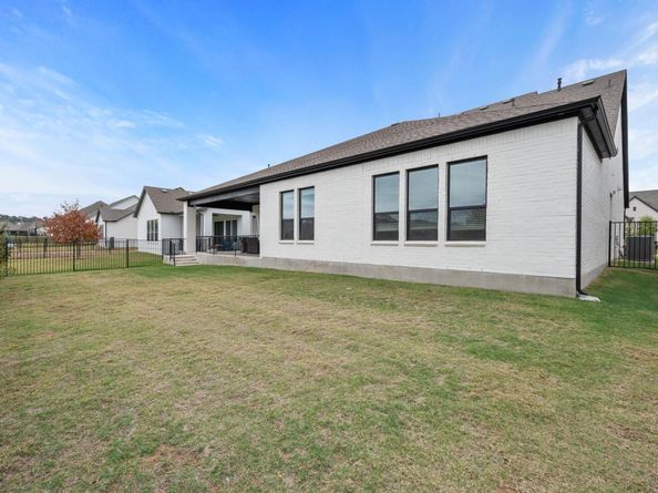 616 Hallwood DR, Liberty Hill TX 78642