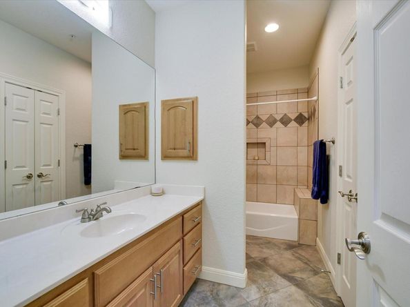 10300 Morado CV 805, Austin TX 78759