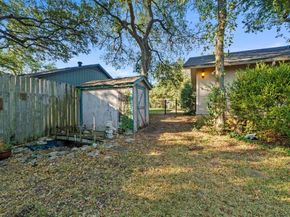 3904 Burr Oak LN, Austin TX 78727