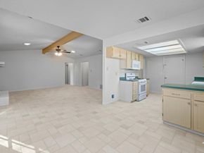 3904 Burr Oak LN, Austin TX 78727