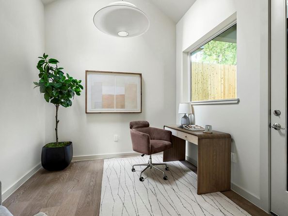 2109 Maple Ave, Austin TX 78722