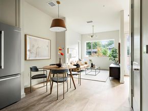 2109 Maple Ave, Austin TX 78722