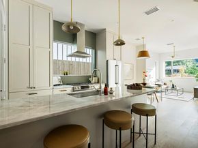 2109 Maple Ave, Austin TX 78722