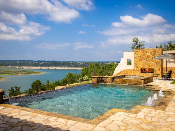 908 Watercliffe DR, Lago Vista TX 78645