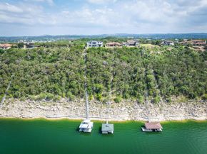 908 Watercliffe DR, Lago Vista TX 78645