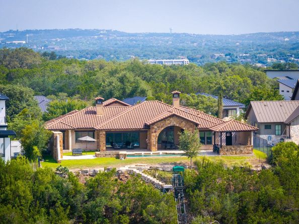 908 Watercliffe DR, Lago Vista TX 78645