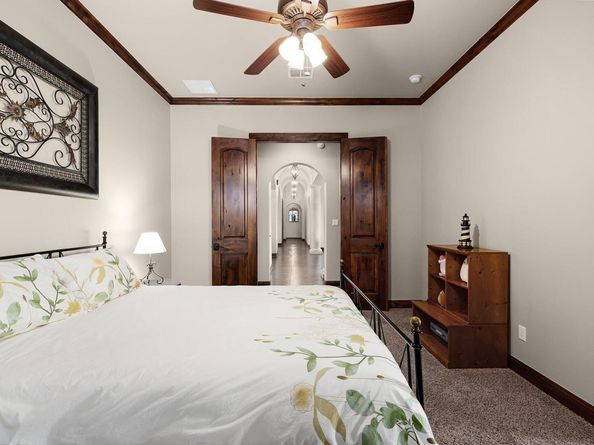 908 Watercliffe DR, Lago Vista TX 78645