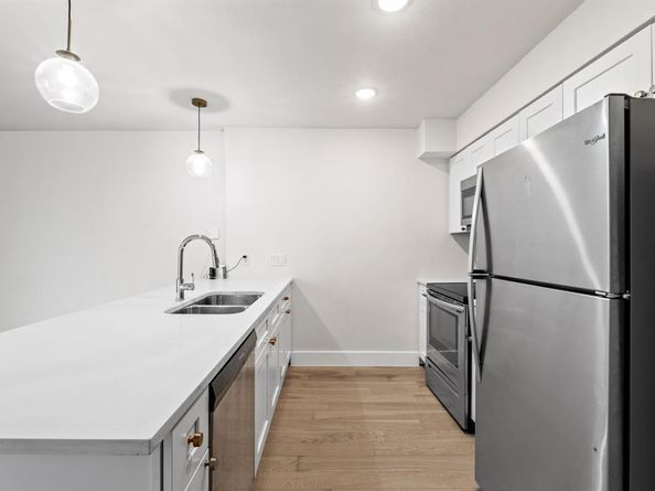 909 Reinli ST 101, Austin TX 78751