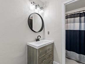 909 Reinli ST 101, Austin TX 78751