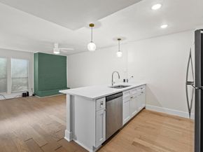 909 Reinli ST 101, Austin TX 78751