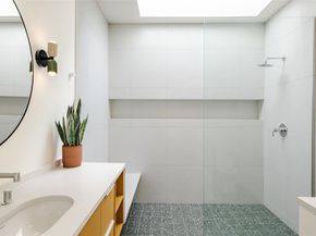 2112 Lawnmont Ave, Austin TX 78756