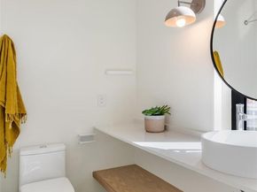 2112 Lawnmont Ave, Austin TX 78756