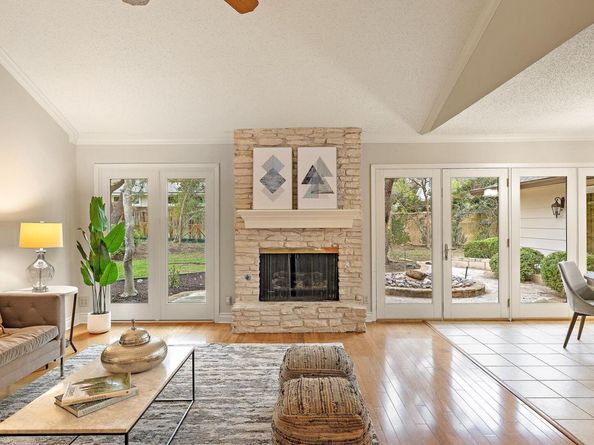 4303 Endcliffe DR, Austin TX 78731