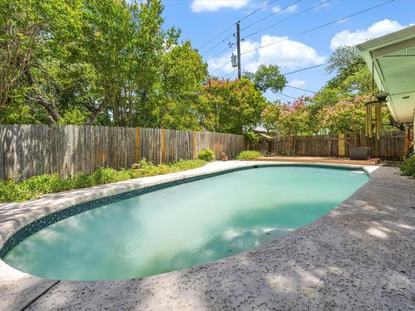 9902 Marseilles DR, Austin TX 78750