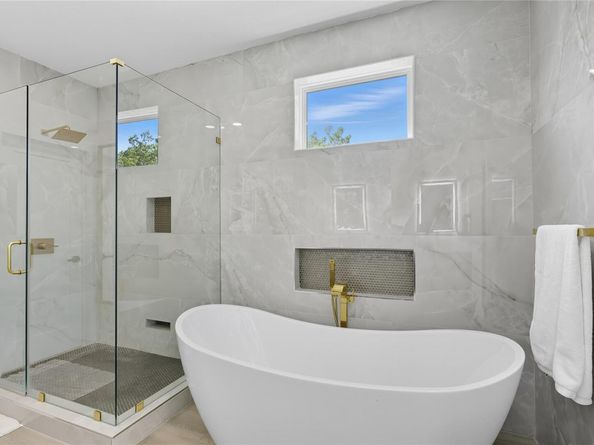 8303 Tombstone CV, Lago Vista TX 78645