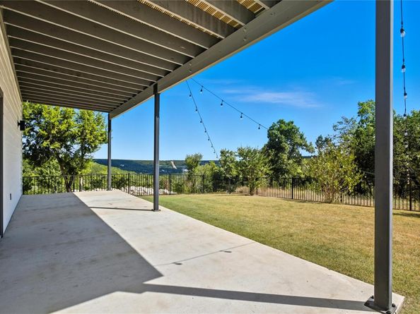 8303 Tombstone CV, Lago Vista TX 78645