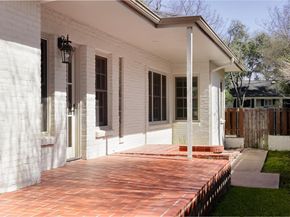 1904 Meadowbrook DR, Austin TX 78703
