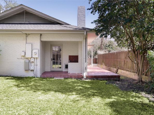 1904 Meadowbrook DR, Austin TX 78703