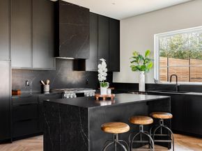 1802 Overhill DR, Austin TX 78721