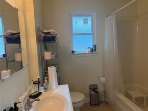5600 Ponciana DR, Austin TX 78744