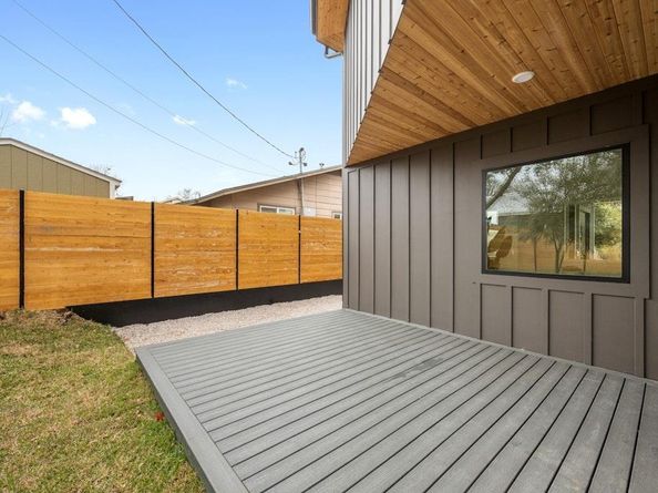 1409 Valleyridge DR A, Austin TX 78704