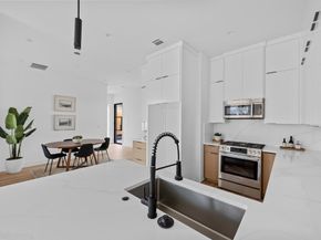 1409 Valleyridge DR A, Austin TX 78704