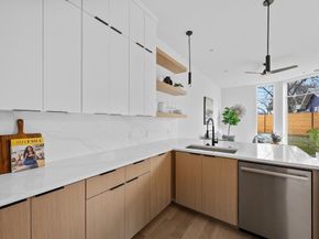 1409 Valleyridge DR A, Austin TX 78704