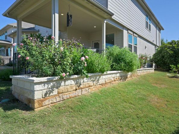 220 Birkshire DR, Georgetown TX 78626